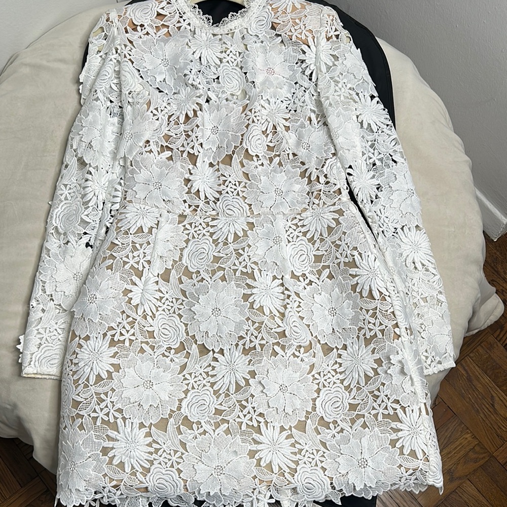 Bronx and Banco White Sheath Long Sleeve Dress